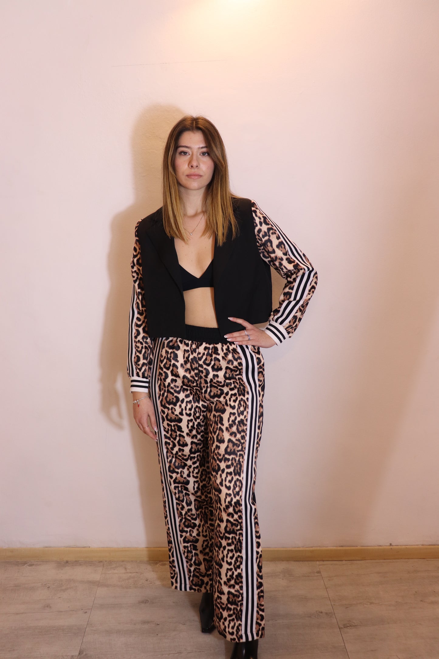 COMPLETO GIACCA PANTALONE ANIMALIER