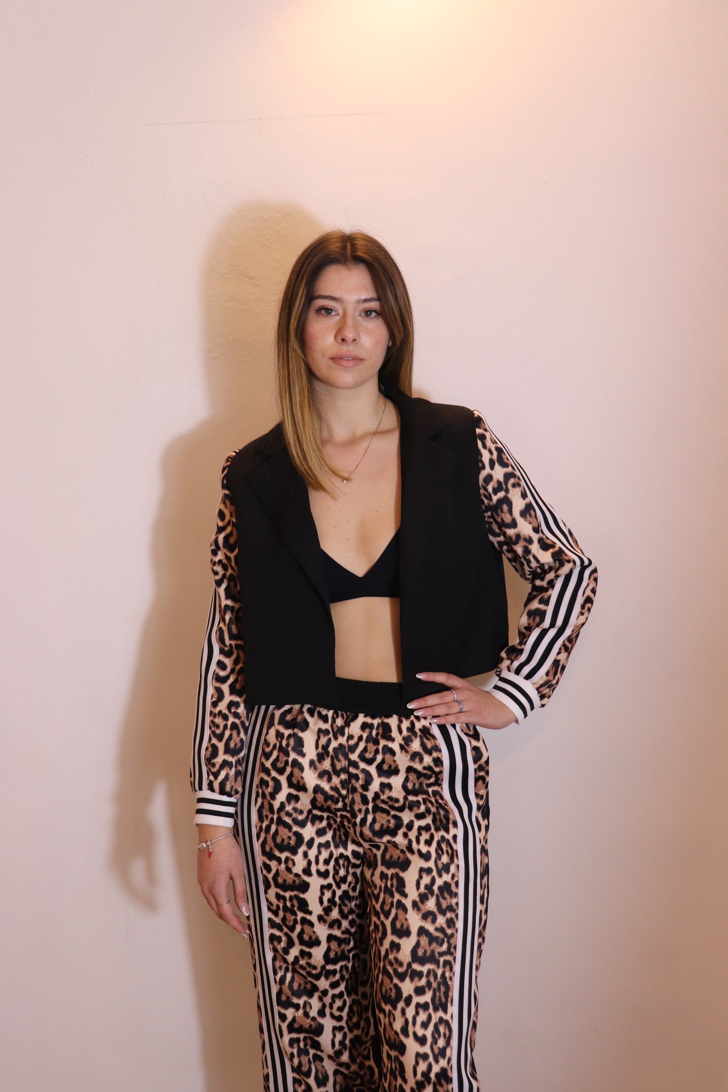 COMPLETO GIACCA PANTALONE ANIMALIER