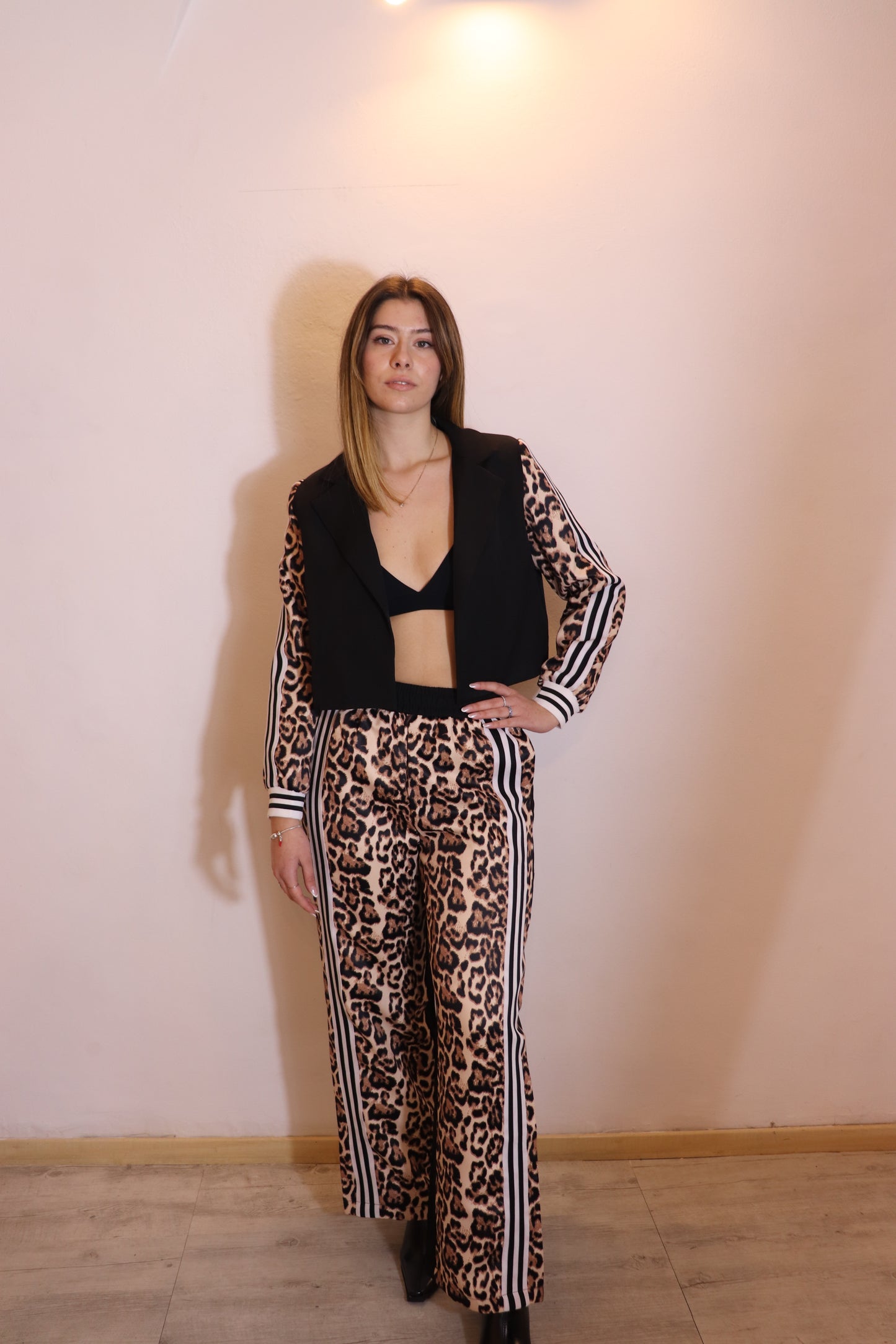 COMPLETO GIACCA PANTALONE ANIMALIER
